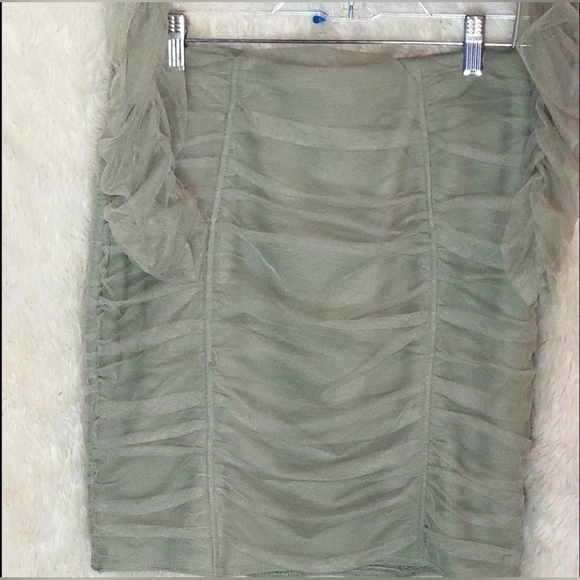 New 2PC Sheer Skirt Set - Picture 2 of 3